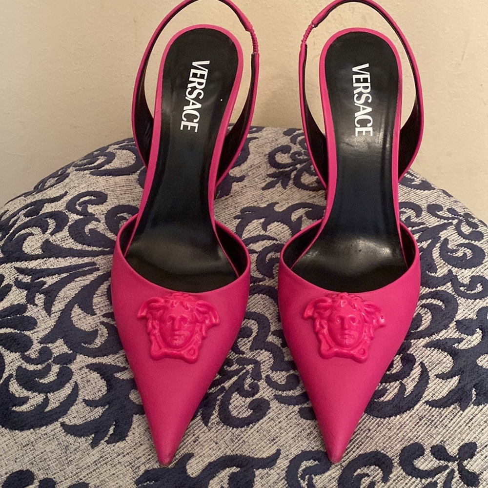 Versace Hot Pink Fushia Medusa Sling Back Pump
